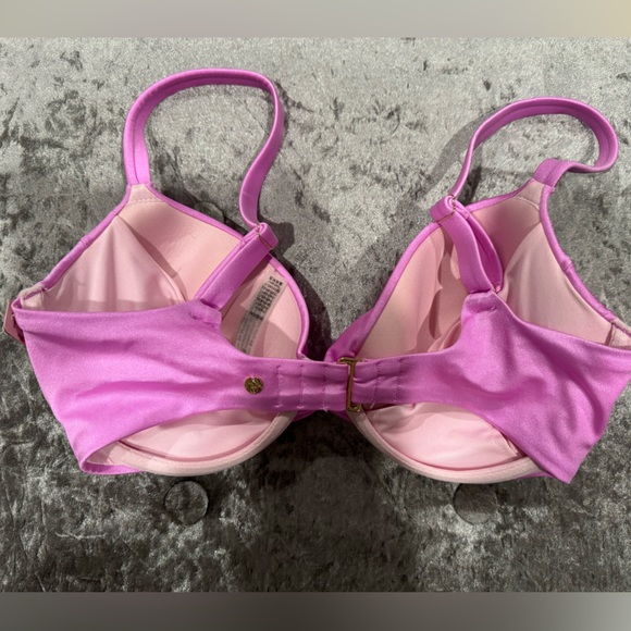 Victoria Secret Top 32 DD - Picture 4 of 4